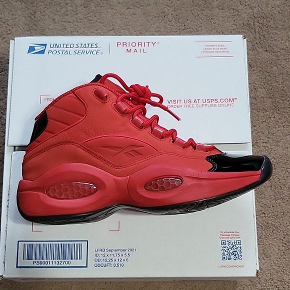 Allen Iversons Reebok - Picture 6 of 10